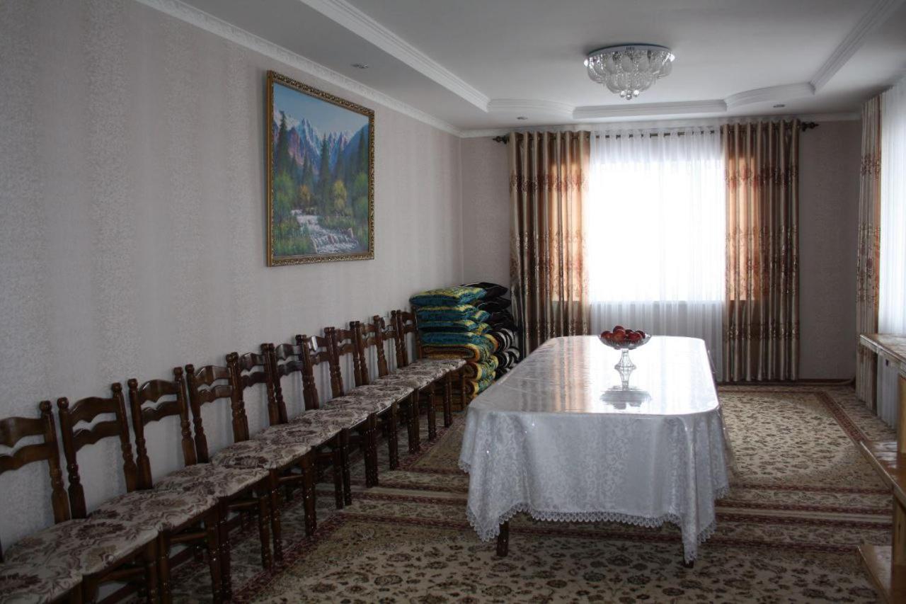 Guest House Shirin Barskoon Екстериор снимка