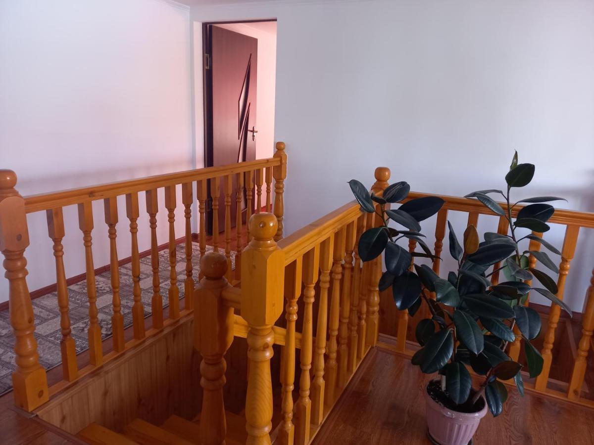 Guest House Shirin Barskoon Екстериор снимка